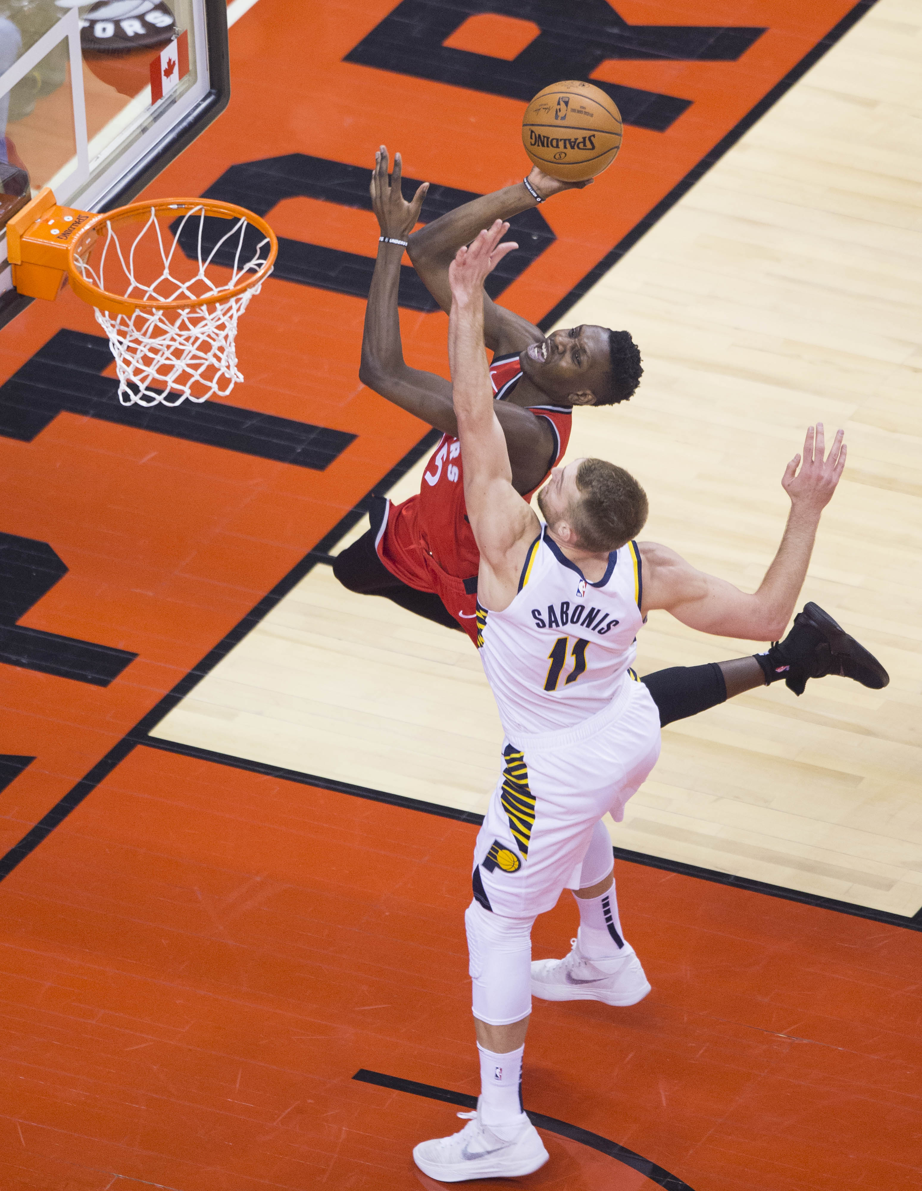 开元-转折点亚特兰大远射贴柱多伦多猛龙迎亚冠关键赛，瓦伦西亚迎欧冠关键赛直接炸裂的简单介绍